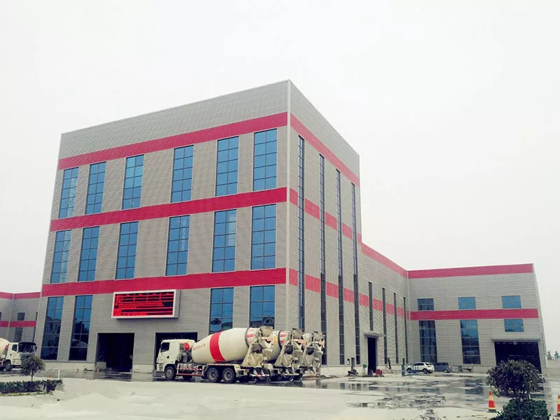 Waarom 'n staalraamgebou kies as u spoed, sterkte en voorspelbare koste benodig?